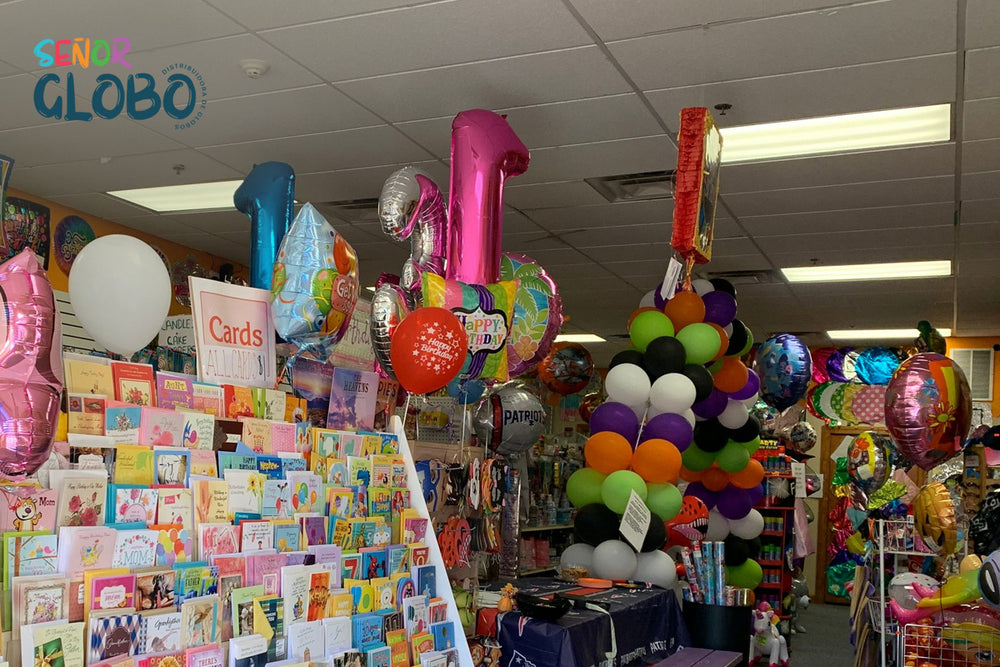 ¿Cuántos globos debo comprar al mes para mi negocio?